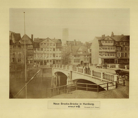   - 2 Fotos W. Champés, Brooksbrücke u. Landungsbrücken. um 1869-70