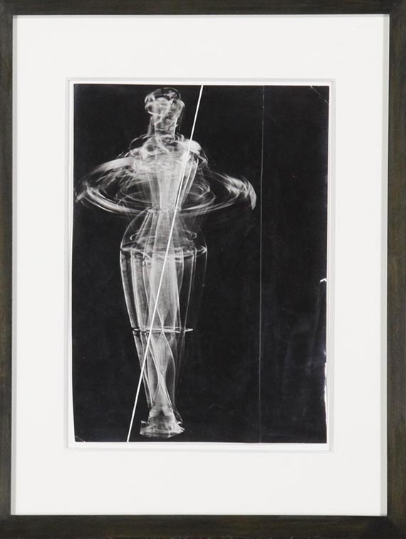 Otto Steinert - Rotierende Drahtfigur. Design für das Cover des Ausstellungskatalogs "Subjektive Fotografie" in Saarbrücken - Image du cadre