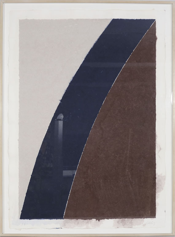 Ellsworth Kelly - Coloured Paper Image XII (Blue Curve with Brown and Grey) - Image du cadre