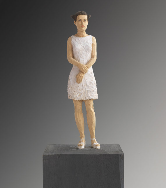 Stephan Balkenhol - Frau mit kurzem weißen Kleid - Autre image