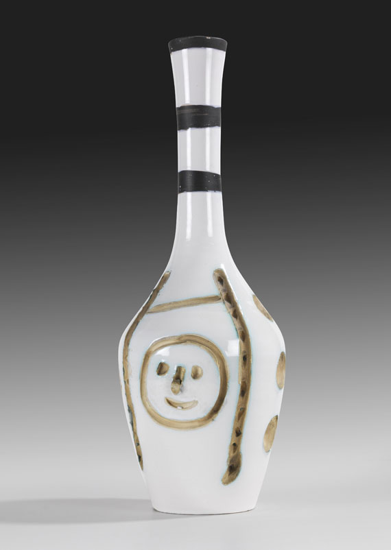 Pablo Picasso - Engraved bottle