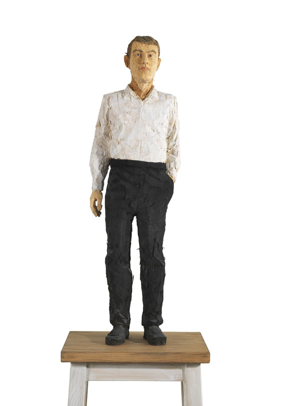 Stephan Balkenhol - Mann mit weißem Hemd und schwarzer Hose - Autre image