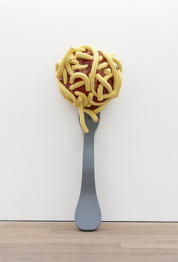 Claes Oldenburg - Leaning Fork with Meatball & Spaghetti III - Autre image