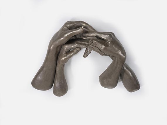 Louise Bourgeois - The Welcoming Hands - Autre image