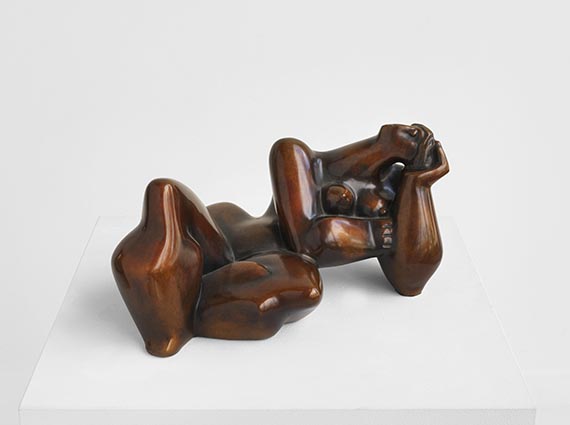 Karl Hartung - Kleine Liegende mit aufgestütztem Kopf