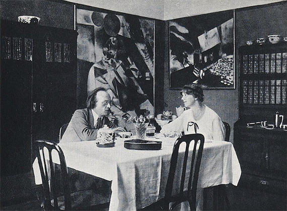 Illustration  for: Herwarth und Nell Walden in ihrer Berliner Wohnung, 1916, Foto: unbekannt.